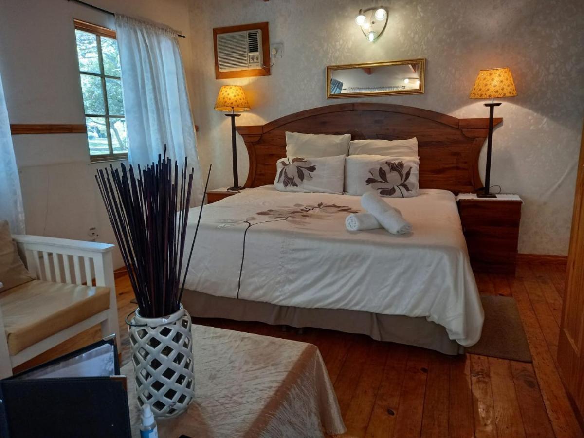 Acacia Bush Lodge Pietermaritzburg Extérieur photo