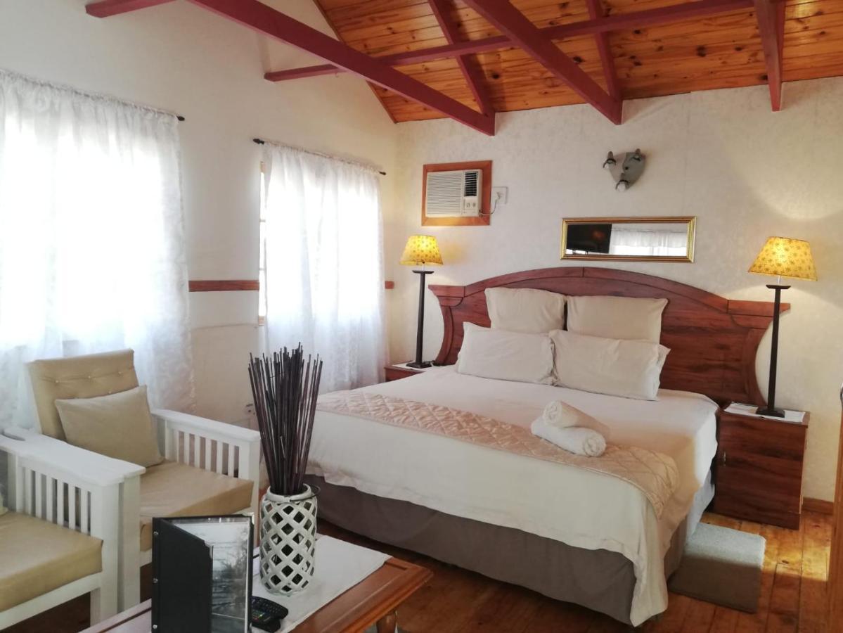 Acacia Bush Lodge Pietermaritzburg Extérieur photo