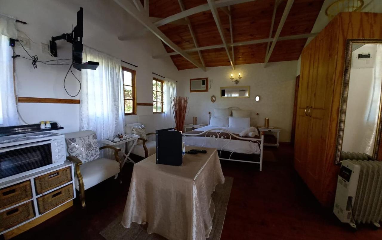 Acacia Bush Lodge Pietermaritzburg Extérieur photo