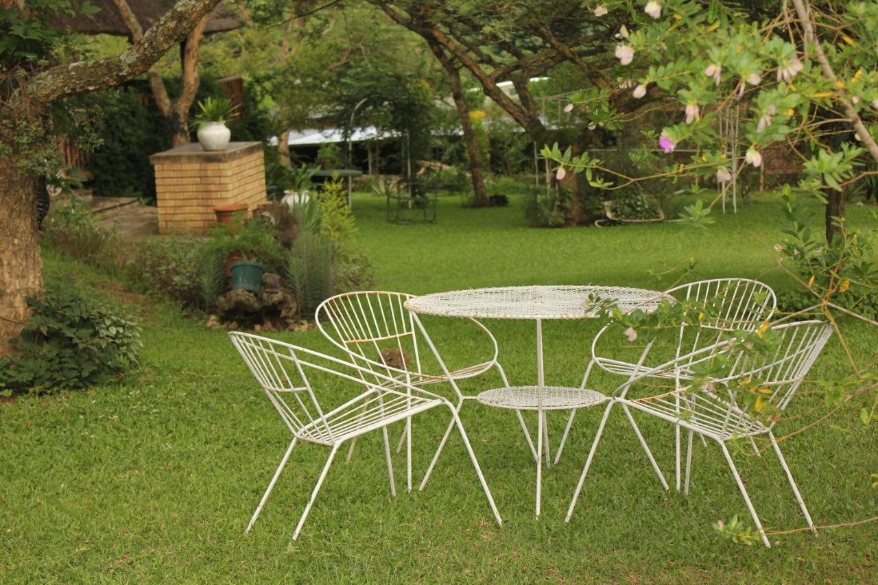 Acacia Bush Lodge Pietermaritzburg Extérieur photo