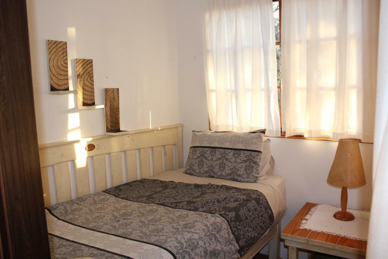 Acacia Bush Lodge Pietermaritzburg Extérieur photo